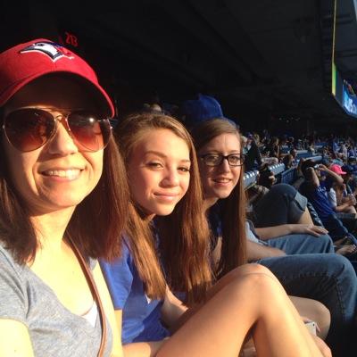 Wife and mother of 2 amazing girls.