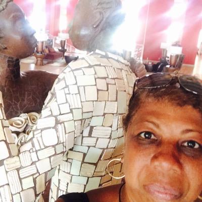 susan_nycscolon's profile picture. 