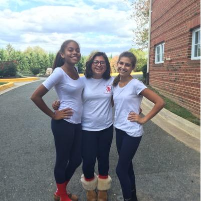 laurenahmad53's profile picture. 