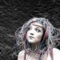 whitepoppy01's profile picture. .