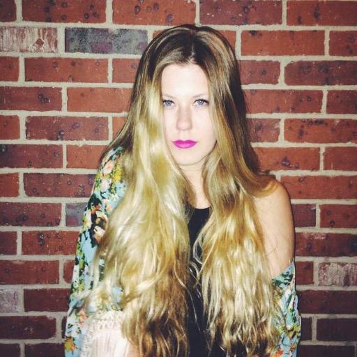 Girl next door, but make it fashion. Storytelling at Infinity Creative Agency.