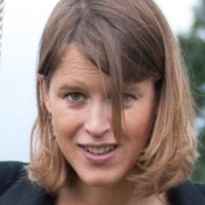 caroguns's profile picture. 