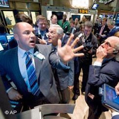 milton_harris1's profile picture. Former NYSE trader specializing in equity/options and frequent guest appearances on @CNBC @Bloomberg. Follow my trades at https://t.co/q3gWfkwWyL
