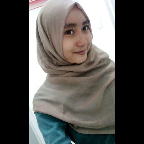 ig : sylder || lineID : sylvideria29&sylder29 || i wear hijab because i love my daddy