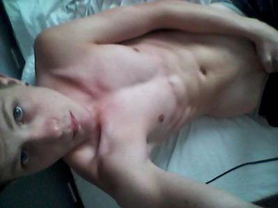 Bi-sexual top. I enjoy cooking, hiking, camping or anything outdoors. Im a 24 6'2 male always down for fun. Feel free to message me anytime!