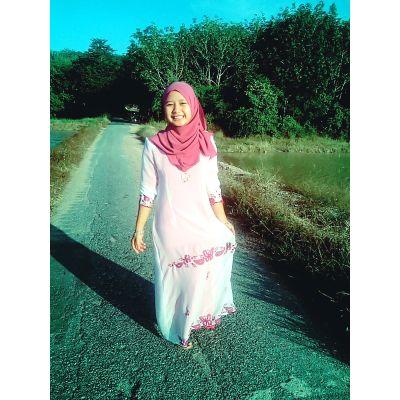 irfasrizall_'s profile picture. ID: Putteri
IG: Irfasrizall_