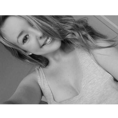 paige_caithness's profile picture. 