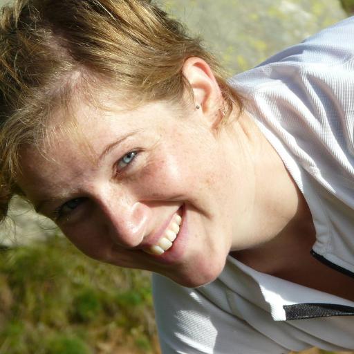 ITEN translator, copywriter, walker, climber, baker, mum, wine-lover. #t9n #wine #mountains #italy #xl8 #copywriting #climbing #gelato #bread #pastry
