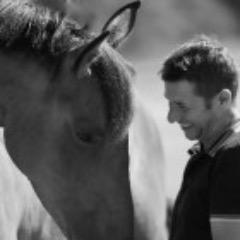 EquiContact's profile picture. Et si le #cheval était le meilleur #formateur ? #Ethologie #equicoaching #formation #management #leadership #communication #PNL #seminaire #teambuilding