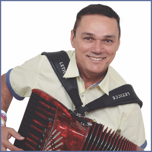 Sanfoneiro Nordestino, poeta e cantor. Nascido numa Campina e criado num Jardim.
