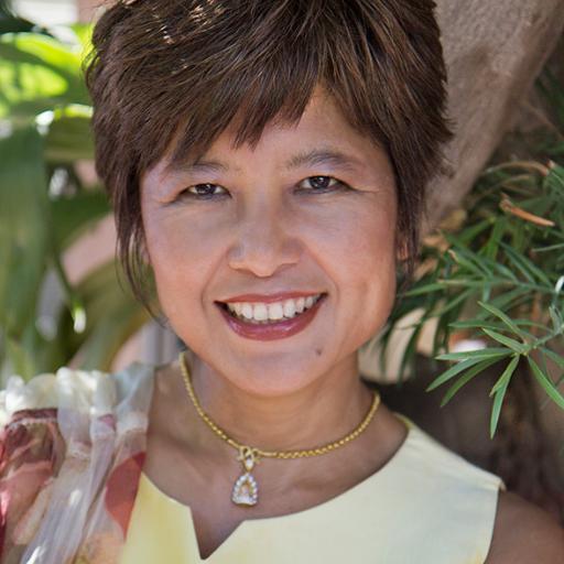 Achieve Balance from Within!
I help grieving people let go of pain once and for all and feel truly at peace.
Qigong+Emotional Freedom Techniques+Juice Plus