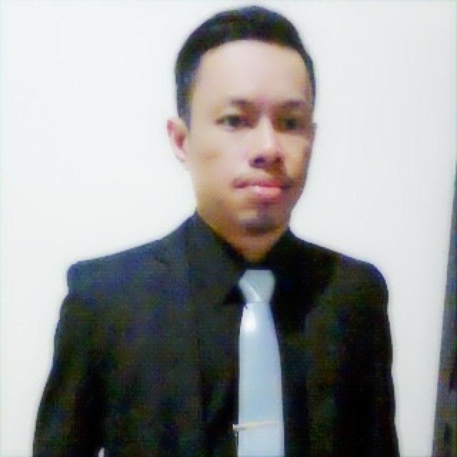 I'm not smart. I'm stupid and i like it that way. Being smart is boring. Stupid is more fun. You get to 'enjoy' life more