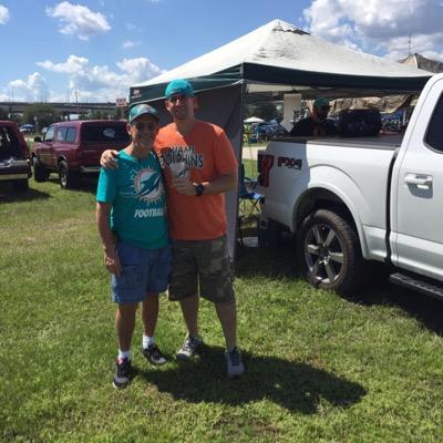 fzb3346's profile picture. Cuban American, MAGA, Miami raised, Dolphins, Canes, Heat & Stl Cards, don’t trust liberal politicians or the liberal media, take me as I am or don’t follow me.