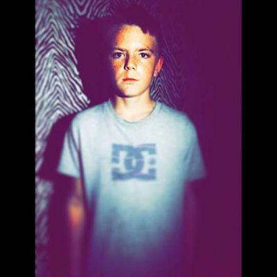 follow me on insta-jimmyb_._123
add me on fb Jimmyjohn Burnside