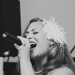 JPJQJazz's profile picture. Vocalist, music teacher, and the baker of awesome cookies!