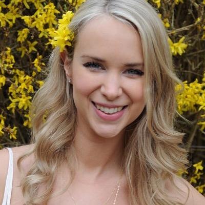 EmmaNewmanYoung's profile picture. Lyric Soprano 🎶