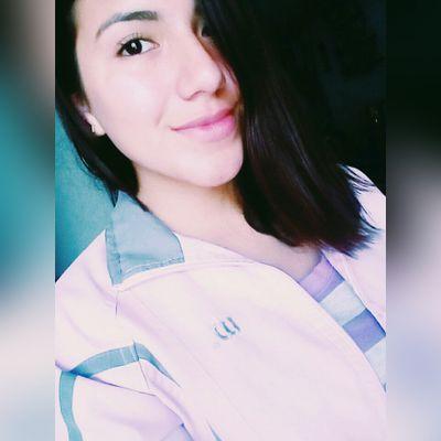 AnnieHerreaMo24's profile picture. 