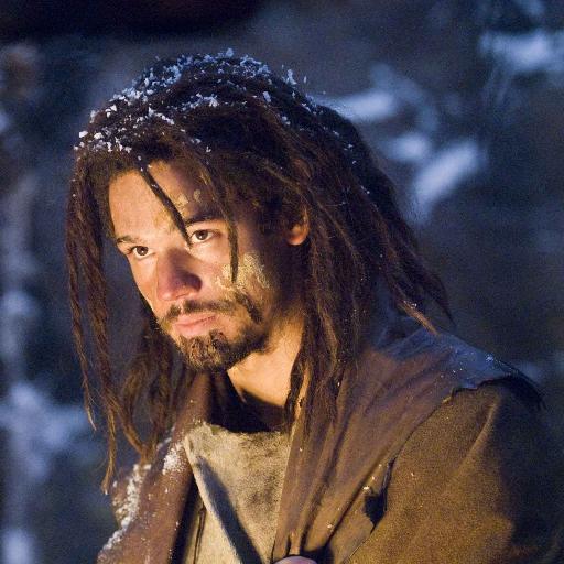 My tribe hunt mammoth. I wander the lands, seek adventure and truth. Become a man, warrior, worthy. #ChiMinion (RP/21+)