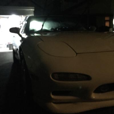 RX-7 FD3Sの4型に乗ってます。気ままにゆっくり安全に(笑) ロータリー車をはじめ車好きの方々気軽にフォローお願いします。無言フォロー多めですいません(^^;;