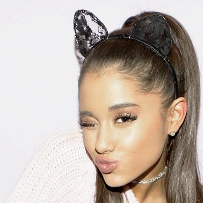 I gave you a free follow from @arianaflwlessx. follow her and ask for a fback