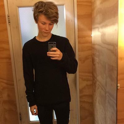yorke_edward's profile picture. courts