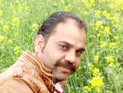 tamannainp's profile picture. मुखालफत से मेरी शख्शियत सवँरती है 
मैं दुश्मनो का भी एहतराम करता हु