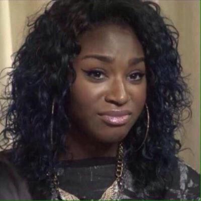 NicoleMendess7's profile picture. 