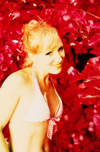 HotAFYoga's profile picture. Your home for all things hot AF.