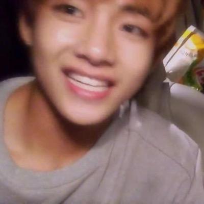 TETE_ARMY_BTS's profile picture. 방탄소년단 뷔 From▽Japan