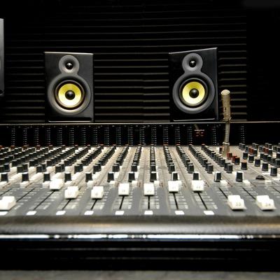 #Professional #MusicEngineer #Producer #Uk #available for #booking #songwriter #mixing #mastering
