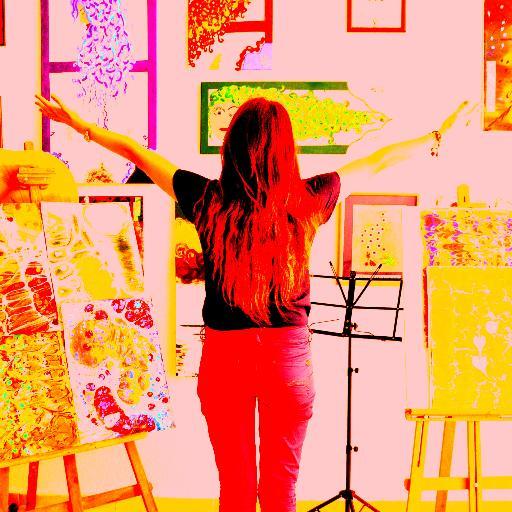 alev_akin's profile picture. Sanatçı-Ütopya Bilim/Sanat Danışmanlığı kurucusu-Eğitmen, Felsefeci, Ressam, Müzisyen