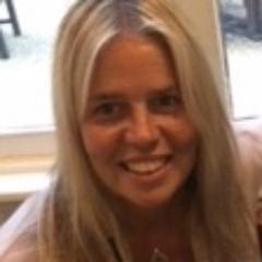 sharondeac's profile picture. 