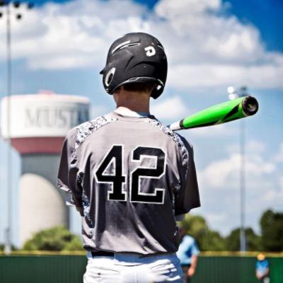 RayLray1's profile picture. 