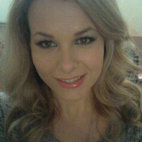 carolinehynesvb's profile picture. 