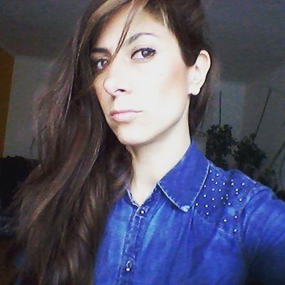 androide1421's profile picture. Al mal tiempo, grandes son los huevos!