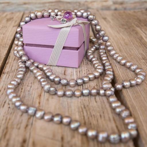 Grace&Heart is now available in Arkansas! G&H's timeless and distinctive designs are made of high quality silver, mixed metals, and genuine gemstones.