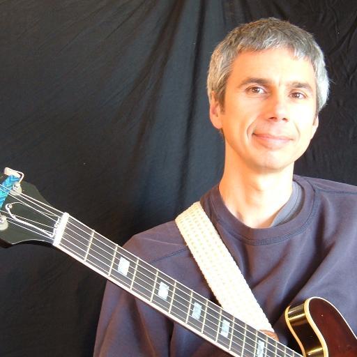 Bruno PELLETIER-BACQUAERT: I'm a Jazz Guitarist / Composer / Educator living in San Francisco, CA. 