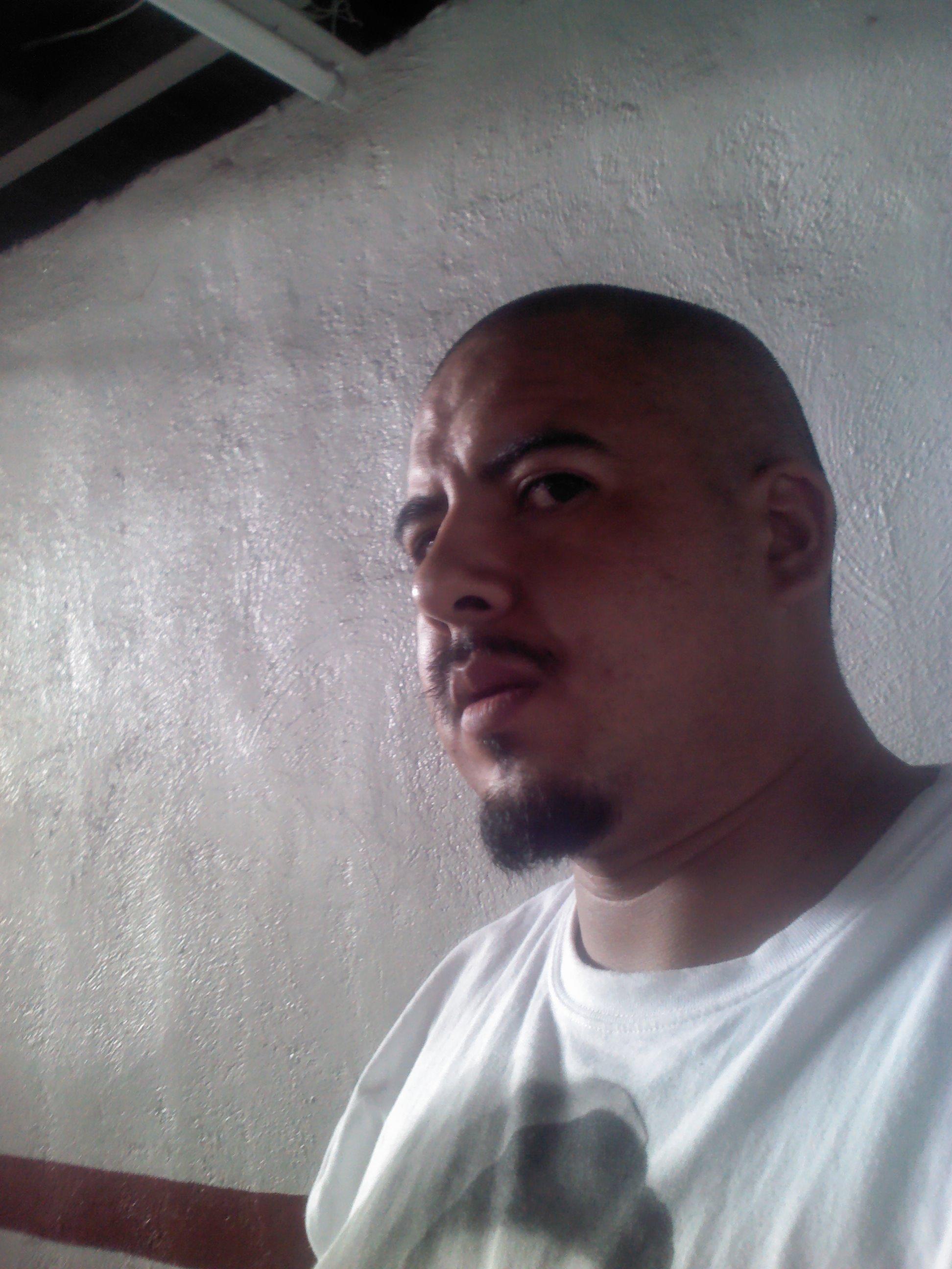 HYPPALAFOX's profile picture. experto en hojalateria y pintura ,y m enkanta la cerveza