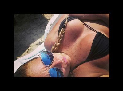 Aurabaezh's profile picture. 