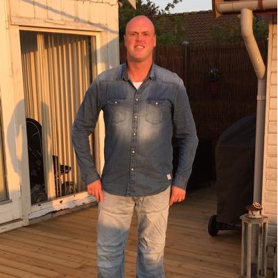 Johnni79's profile picture. 