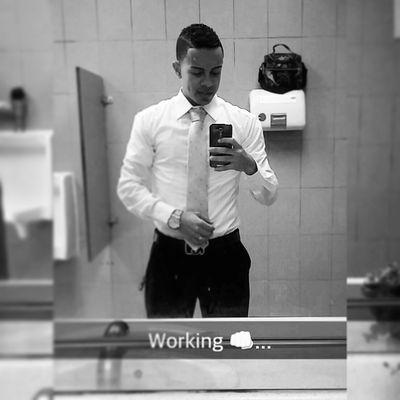 ErickCanela11's profile picture. Empresario Joven | IG; ErickCanela ✨