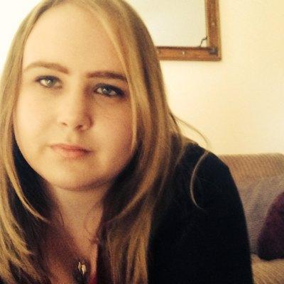 Degree student,cancer survivor,want 2 change parental order U.K,Disney Fan, dog lover,plus size woman,critique boohoo curve clothing out of five ⭐️ ⭐️ ⭐️ ⭐️ ⭐️.