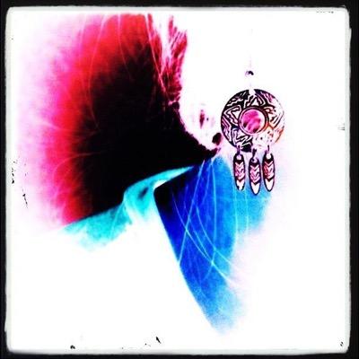 niipomakii's profile picture. plus on est de fous, plus on rit!