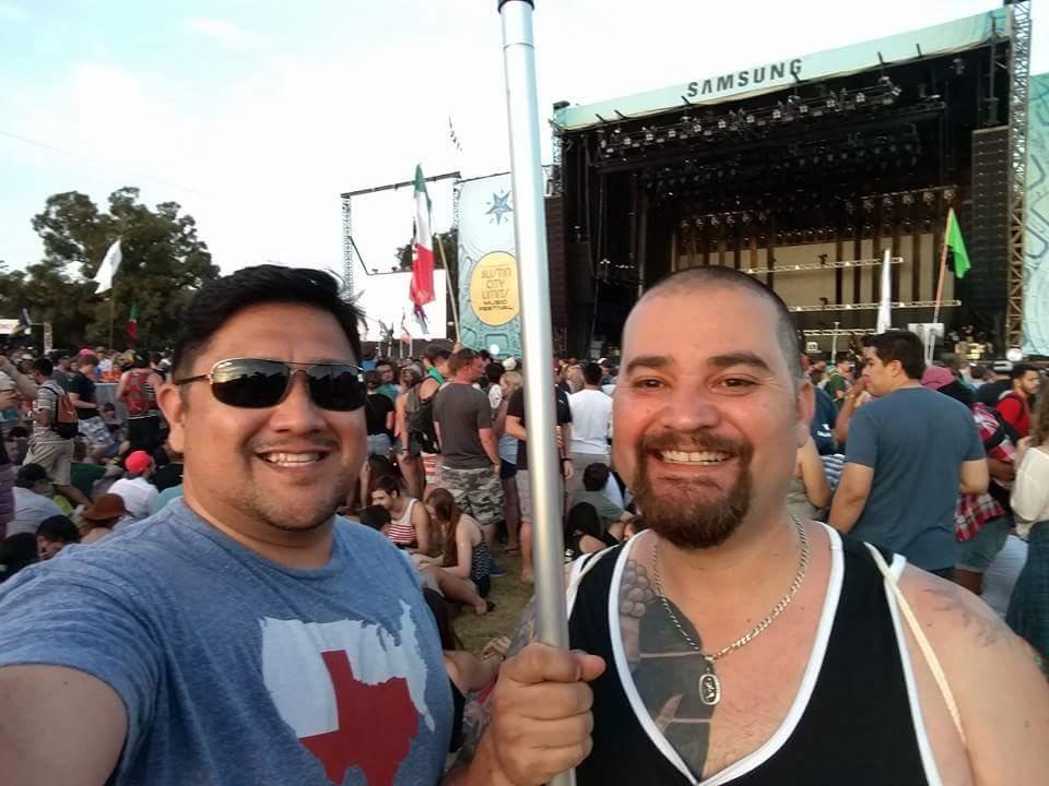 vxtx's profile picture. Texas-ex, army veteran, Chiver, and a man trying to make the world a better place. Who actually reads these?