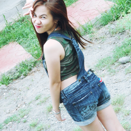 KinchiSechico's profile picture. Some people will LOVE YOU as much as they can use you. Their loyalty ends where the benefits stops..