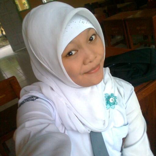 AryantyyRia's profile picture. SMK N 1 BATANGHARI