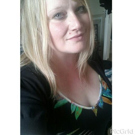 melkel8282's profile picture. ♡to laugh