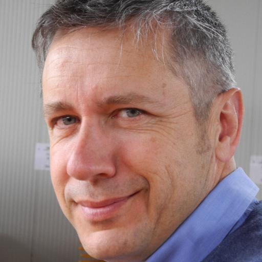 timeproject1's profile picture. Italian Writer, Consultant & Blogger - Scrivo e dipingo storie per ricordare il valore di quei grifoni che ancora si nascondono tra la luce e l'ombra della luna