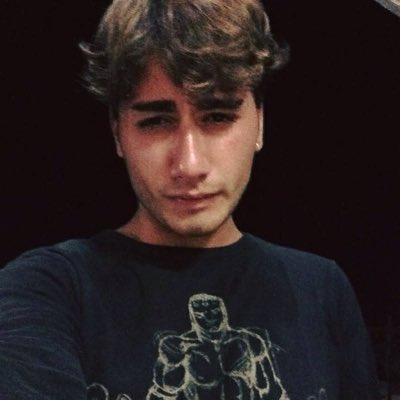 Taleb_Inglese's profile picture. “Basta una birra a colazione e le ragnatele se ne vanno, la voce ti si alza di due ottave e ti sorge un bel sole dentro.”