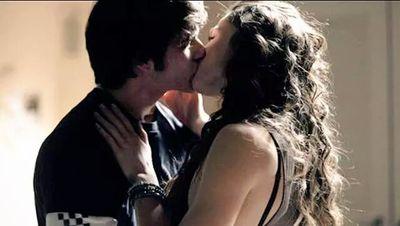 ~It's just another life-threatening conversation with your dad!~ Sexy BadAss @Allisonn_Lovee Who's Mine.